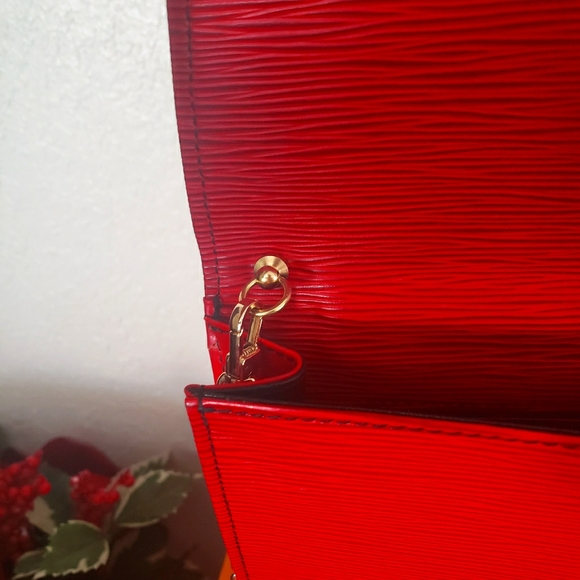 SOLD - Picture 11 of 12